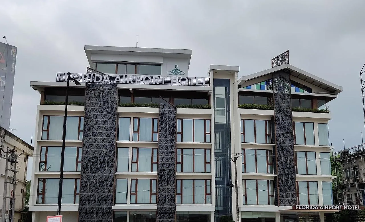 Florida Airport Hotel Kochi ネドゥムバセリー