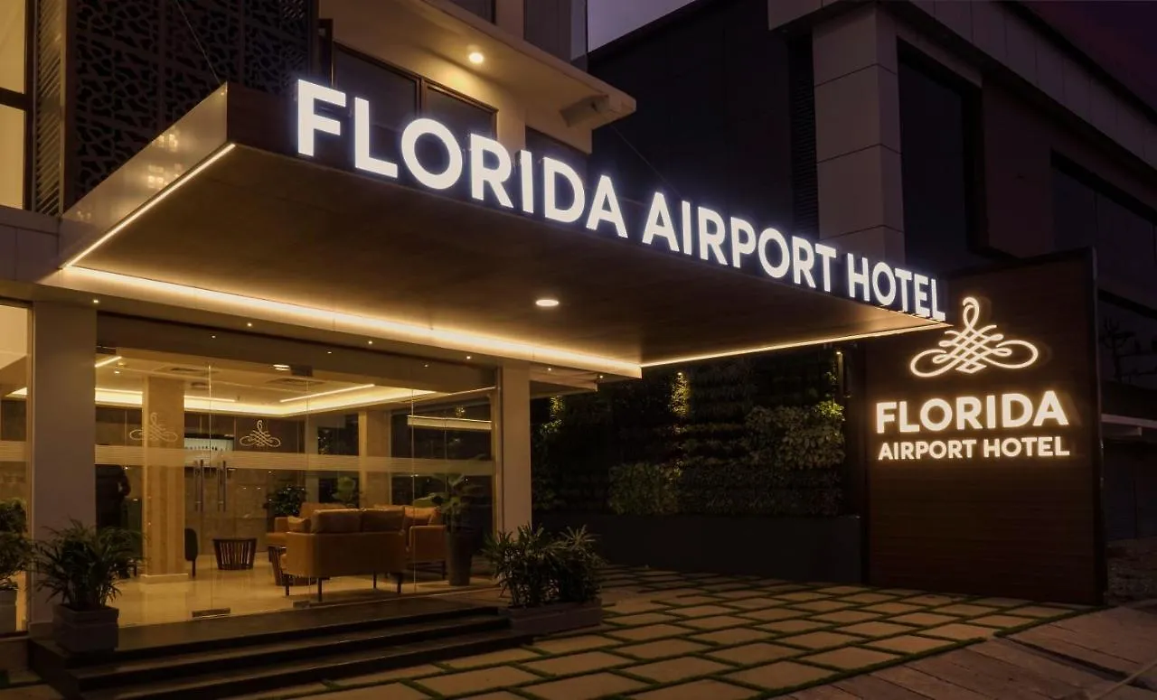 ***  Florida Airport Hotel Kochi نيدومباسيري الهند