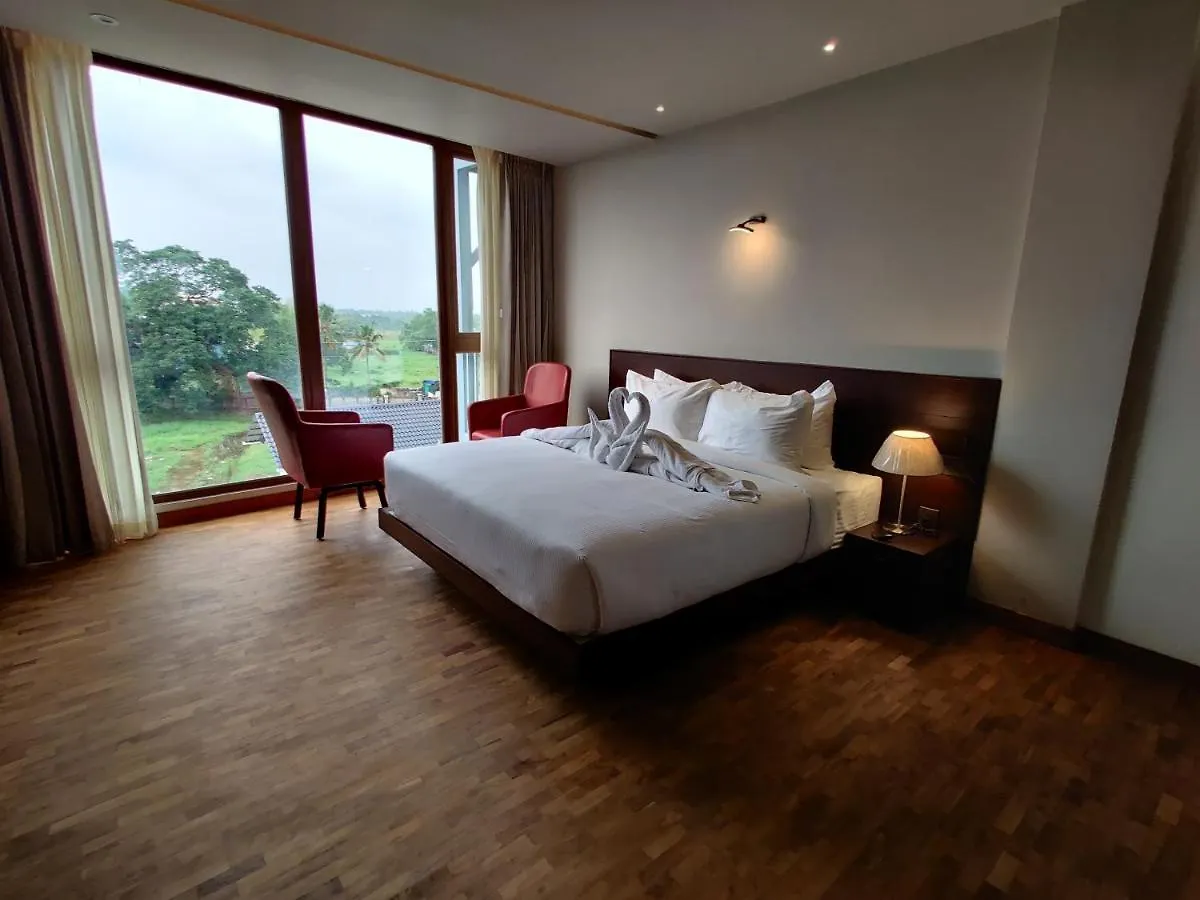 Florida Airport Hotel Kochi Nedumbassery 3*,  Ινδία
